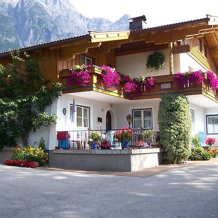 Gaestehaus Huber Leogang Luaran gambar